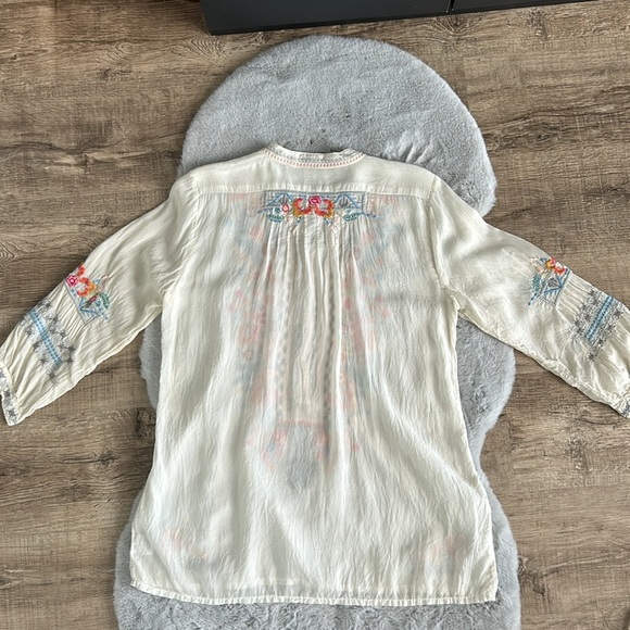 Johnny Was Sarabeth Georgette Embroidered Tunic - Picture 8 of 9